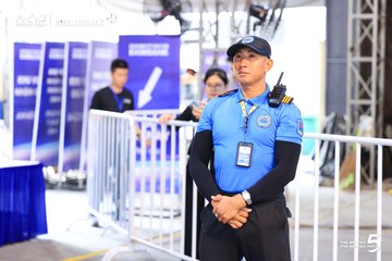 Photo HO CHI MINH CITY NIGHT RUN EXIMBANK 2026 - 15b8c590b1c13e537847fc4e6c3affa2.jpg