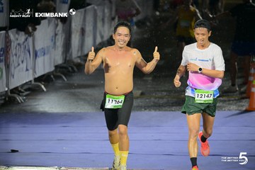 Photo HO CHI MINH CITY NIGHT RUN EXIMBANK 2026 - 15c7c4678e3b7fb3f2f8141358d73199.jpg