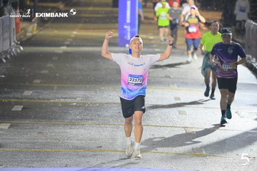 HO CHI MINH CITY NIGHT RUN EXIMBANK 2026 - Ảnh #4983060