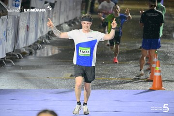 Photo HO CHI MINH CITY NIGHT RUN EXIMBANK 2026 - 16a486ef54ee36368224bff4de85a210.jpg