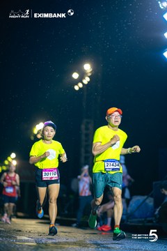 Ảnh sự kiện HO CHI MINH CITY NIGHT RUN EXIMBANK 2026 - 16cf227bbb0467caeafbf3b9ed152cbc.jpg