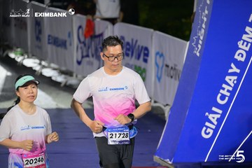 HO CHI MINH CITY NIGHT RUN EXIMBANK 2026 - Ảnh #4985467