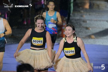 Photo HO CHI MINH CITY NIGHT RUN EXIMBANK 2026 - 175d271e8cf86dbaa06243fc5efdad70.jpg