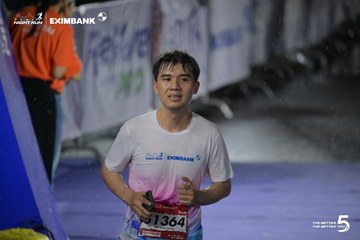 Photo HO CHI MINH CITY NIGHT RUN EXIMBANK 2026 - 175d38762def2dff2b2cc4a204f3e656.jpg