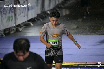 Photo HO CHI MINH CITY NIGHT RUN EXIMBANK 2026 - 17c53e91e2405a39e7a66e947faebf0b.jpg