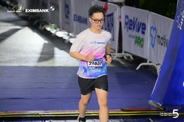 HO CHI MINH CITY NIGHT RUN EXIMBANK 2026 - Ảnh #4985362