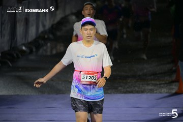 Photo HO CHI MINH CITY NIGHT RUN EXIMBANK 2026 - 181157d9c05fc81960e732ee1a6f9c62.jpg