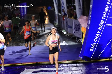 HO CHI MINH CITY NIGHT RUN EXIMBANK 2026 - Ảnh #4987919