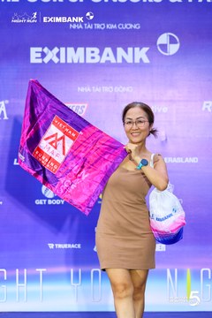 Photo HO CHI MINH CITY NIGHT RUN EXIMBANK 2026 - 183bc0567ac3c80bff7b7b313608cde5.jpg