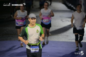 HO CHI MINH CITY NIGHT RUN EXIMBANK 2026 - Ảnh #4985382