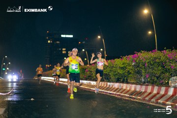 Ảnh sự kiện HO CHI MINH CITY NIGHT RUN EXIMBANK 2026 - 187033c319013f97f8455da2eb8e3a40.jpg