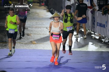 HO CHI MINH CITY NIGHT RUN EXIMBANK 2026 - Ảnh #4981812