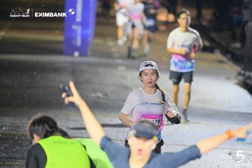 HO CHI MINH CITY NIGHT RUN EXIMBANK 2026 - Ảnh #4983339