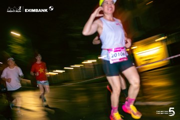 Photo HO CHI MINH CITY NIGHT RUN EXIMBANK 2026 - 195acf3eca3c8750ba9b93a535b1ddac.jpg