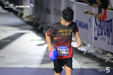 HO CHI MINH CITY NIGHT RUN EXIMBANK 2026 - Ảnh #4984915