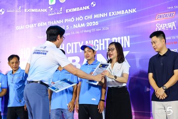 Photo HO CHI MINH CITY NIGHT RUN EXIMBANK 2026 - 199e652497149451e56c4fe9b45feab3.jpg