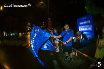 Photo HO CHI MINH CITY NIGHT RUN EXIMBANK 2026 - 19c3c76354a3039c79f79ac05cf6ce5f.jpg