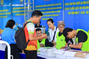 Photo HO CHI MINH CITY NIGHT RUN EXIMBANK 2026 - 1a5b8e7d7853c75318fd3c0c4cd18fb7.jpg