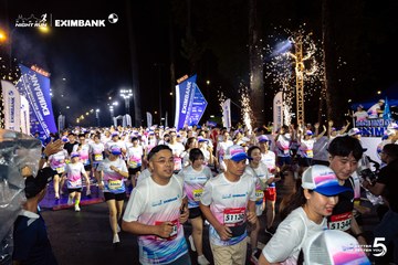 Ảnh sự kiện HO CHI MINH CITY NIGHT RUN EXIMBANK 2026 - 1d2480a66a2b8a84ad1598f9a5388b84.jpg