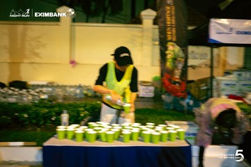 Photo HO CHI MINH CITY NIGHT RUN EXIMBANK 2026 - 1dbad41cb42c0b002c7468a5d135c05c.jpg