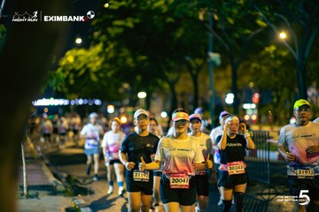 Ảnh sự kiện HO CHI MINH CITY NIGHT RUN EXIMBANK 2026 - 1de16b5083ce6197c71fbaeca9486e8c.jpg