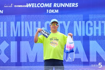 Photo HO CHI MINH CITY NIGHT RUN EXIMBANK 2026 - 1f3a1a9f298f00a1b8a8d4d24e1491ba.jpg
