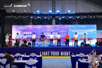 Photo HO CHI MINH CITY NIGHT RUN EXIMBANK 2026 - 213920dd6b06da019abf5c5c4a7c5593.jpg