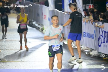 HO CHI MINH CITY NIGHT RUN EXIMBANK 2026 - Ảnh #4980676
