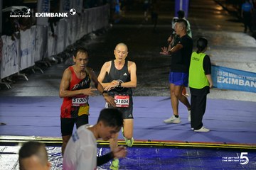 Photo HO CHI MINH CITY NIGHT RUN EXIMBANK 2026 - 2234f39975a76eb8a6c1fbebb1390f0d.jpg