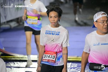 Photo HO CHI MINH CITY NIGHT RUN EXIMBANK 2026 - 226c7a4725c5b2839f1bc0b035e728fc.jpg