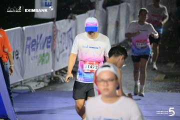 Photo HO CHI MINH CITY NIGHT RUN EXIMBANK 2026 - 229c0f410e95371294cd8fba03cfd7e5.jpg