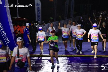HO CHI MINH CITY NIGHT RUN EXIMBANK 2026 - Ảnh #4988172