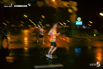 Ảnh sự kiện HO CHI MINH CITY NIGHT RUN EXIMBANK 2026 - 245b5c1fe4fa4294da213e98cd141205.jpg