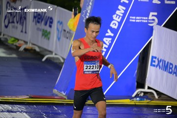 Photo HO CHI MINH CITY NIGHT RUN EXIMBANK 2026 - 2480a74dd61938a96ce98b043a8da188.jpg