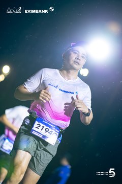Ảnh sự kiện HO CHI MINH CITY NIGHT RUN EXIMBANK 2026 - 24d455fc4521df5f66d26bdff9c412b2.jpg