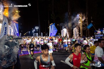 Ảnh sự kiện HO CHI MINH CITY NIGHT RUN EXIMBANK 2026 - 251402dac7ce5f4f00f07909a59f8a03.jpg