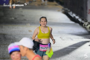 HO CHI MINH CITY NIGHT RUN EXIMBANK 2026 - Ảnh #4983436