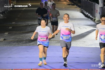 HO CHI MINH CITY NIGHT RUN EXIMBANK 2026 - Ảnh #4985366
