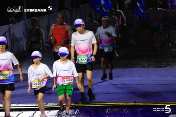 HO CHI MINH CITY NIGHT RUN EXIMBANK 2026 - Ảnh #4988384