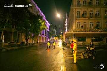 Photo HO CHI MINH CITY NIGHT RUN EXIMBANK 2026 - 27651af1eef3f2ed51ba527dbca8edc7.jpg