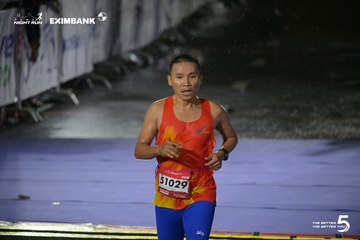Photo HO CHI MINH CITY NIGHT RUN EXIMBANK 2026 - 27f35ba194f1a6a1fdc9e16d7239619c.jpg