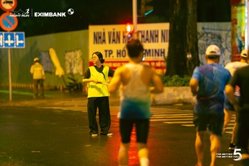 Photo HO CHI MINH CITY NIGHT RUN EXIMBANK 2026 - 28d3a58453784523ef29c73983e2ebbc.jpg