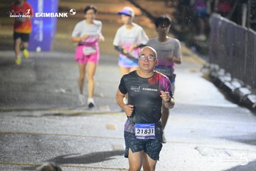 HO CHI MINH CITY NIGHT RUN EXIMBANK 2026 - Ảnh #4983312