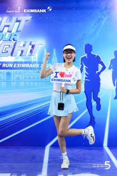 Photo HO CHI MINH CITY NIGHT RUN EXIMBANK 2026 - 29dfe285db7e5c2f41326b7d57bff84f.jpg