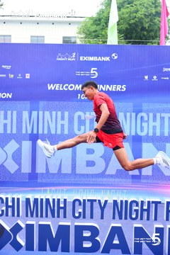 Photo HO CHI MINH CITY NIGHT RUN EXIMBANK 2026 - 2a98007b209d70c04cf2dc2710559529.jpg