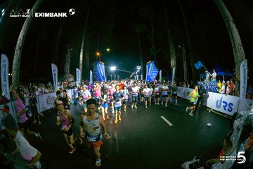Ảnh sự kiện HO CHI MINH CITY NIGHT RUN EXIMBANK 2026 - 2ab2478b0acbdeb5c2f97c0e4ec5e655.jpg