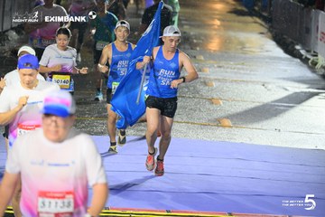 Photo HO CHI MINH CITY NIGHT RUN EXIMBANK 2026 - 2ac792174ea5a71231a6f4ed7edbe892.jpg