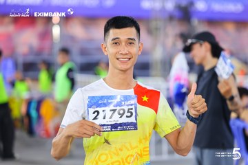 Photo HO CHI MINH CITY NIGHT RUN EXIMBANK 2026 - 2adc65170927a0250f84e97b82dbd8c9.jpg
