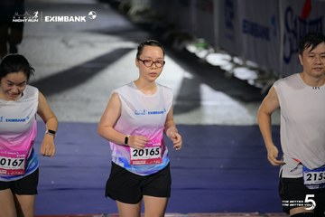 HO CHI MINH CITY NIGHT RUN EXIMBANK 2026 - Ảnh #4985374