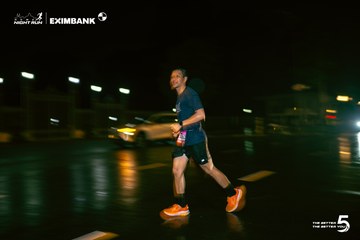 Ảnh sự kiện HO CHI MINH CITY NIGHT RUN EXIMBANK 2026 - 2be7006bd502b12dd240e166c1129c40.jpg